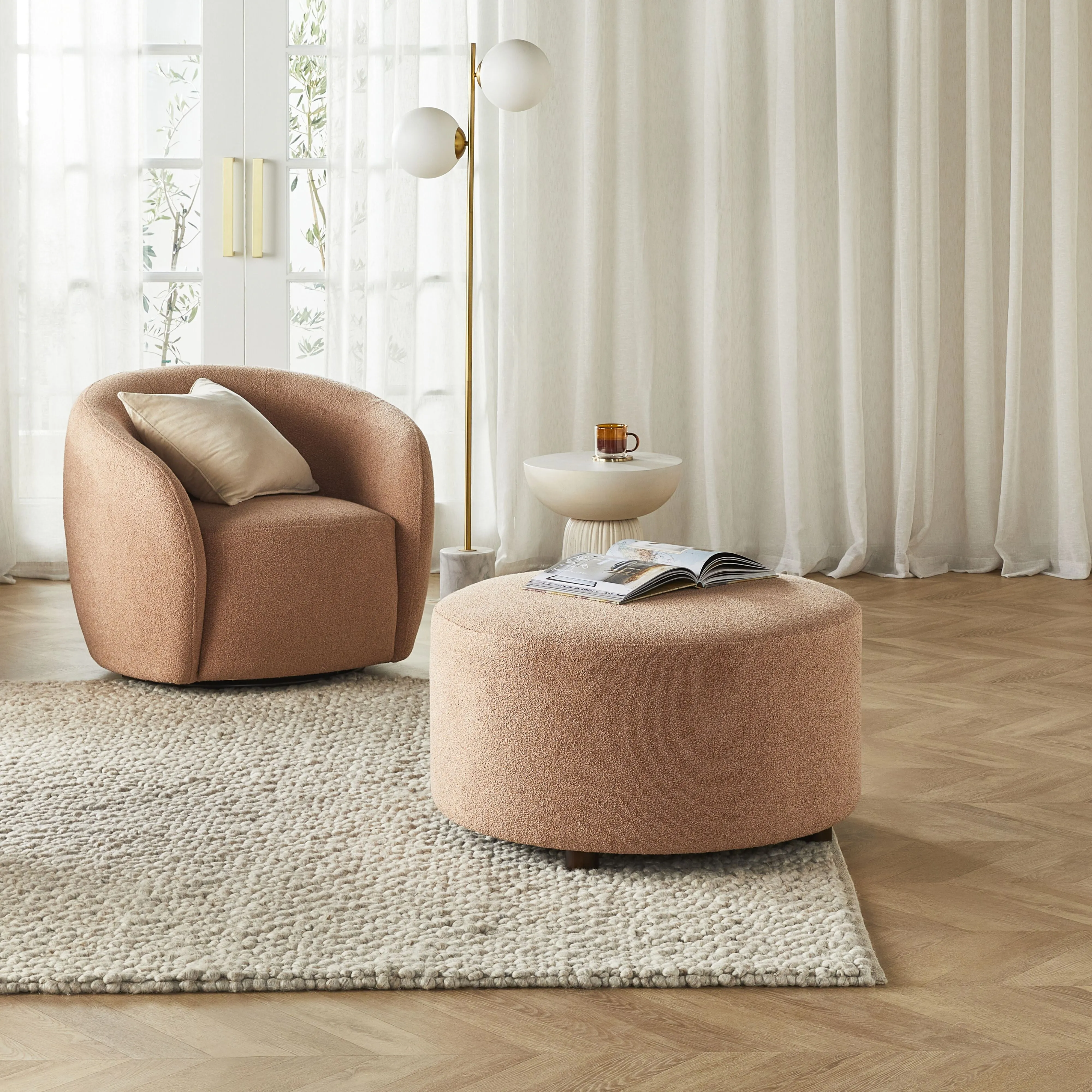 Alessa Swivel Armchair Luna Powder Pink