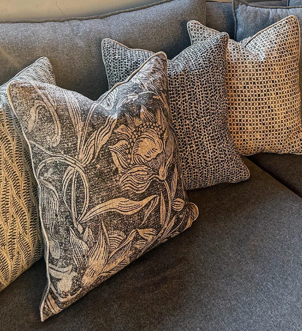 Anemone-Stripes Cushion