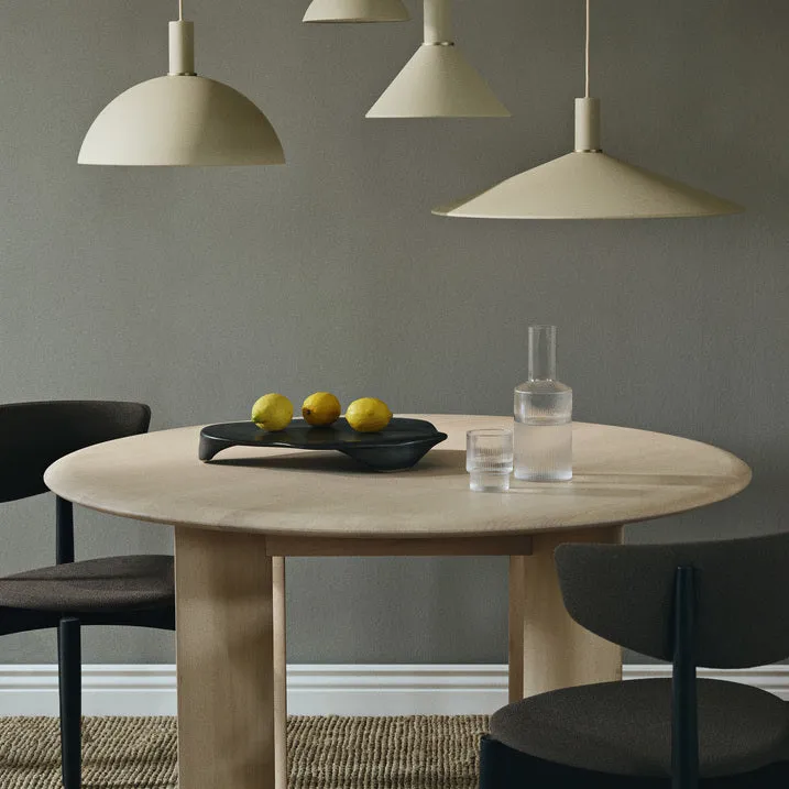 Bevel Table Extendable x1