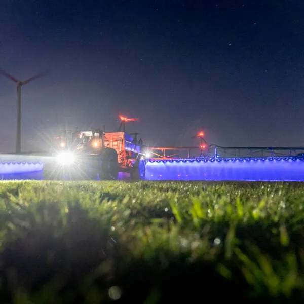Blue Spray Spotlight LED 45 Watt 4100 Lumen
