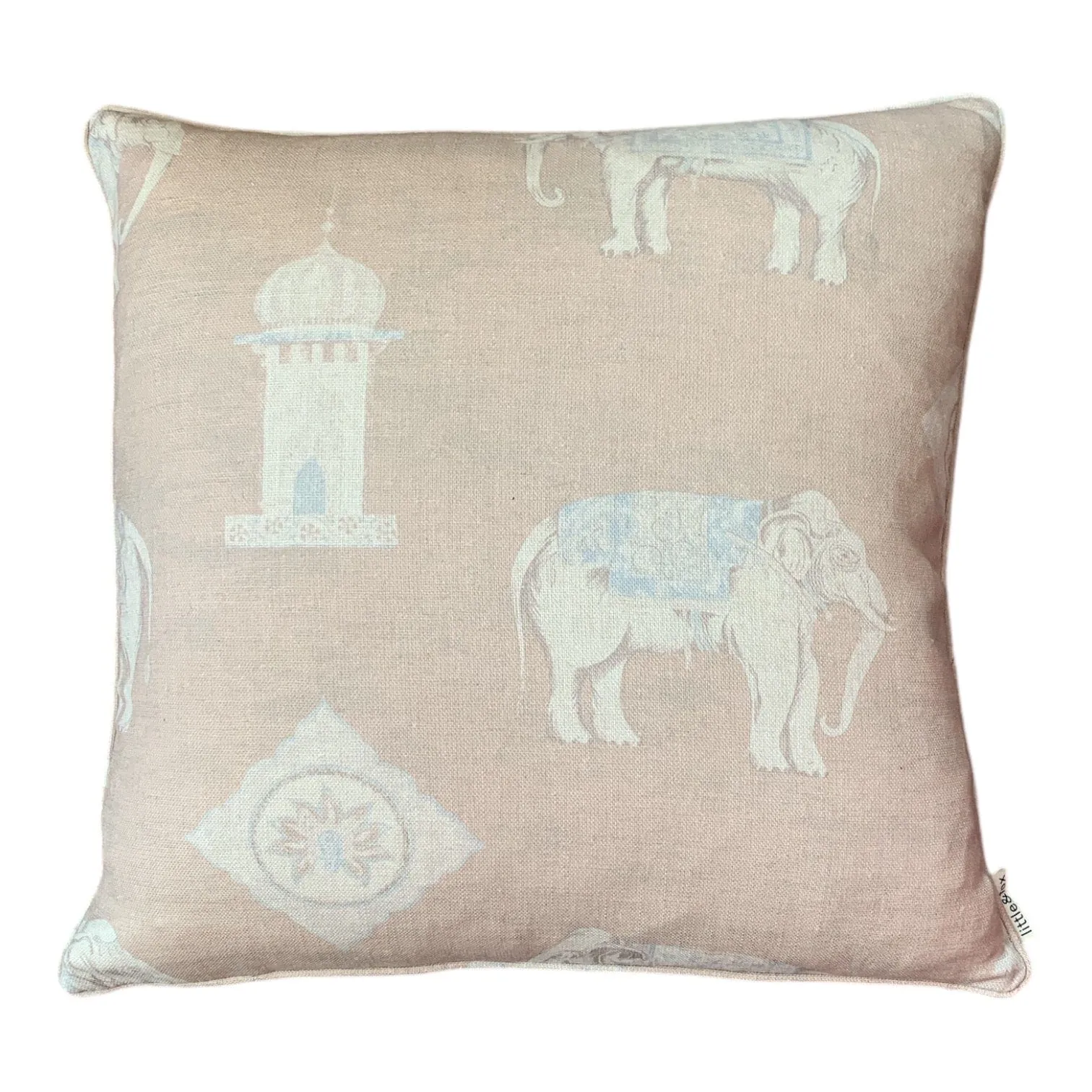 Bolo Elephant 50x50cm Cushion