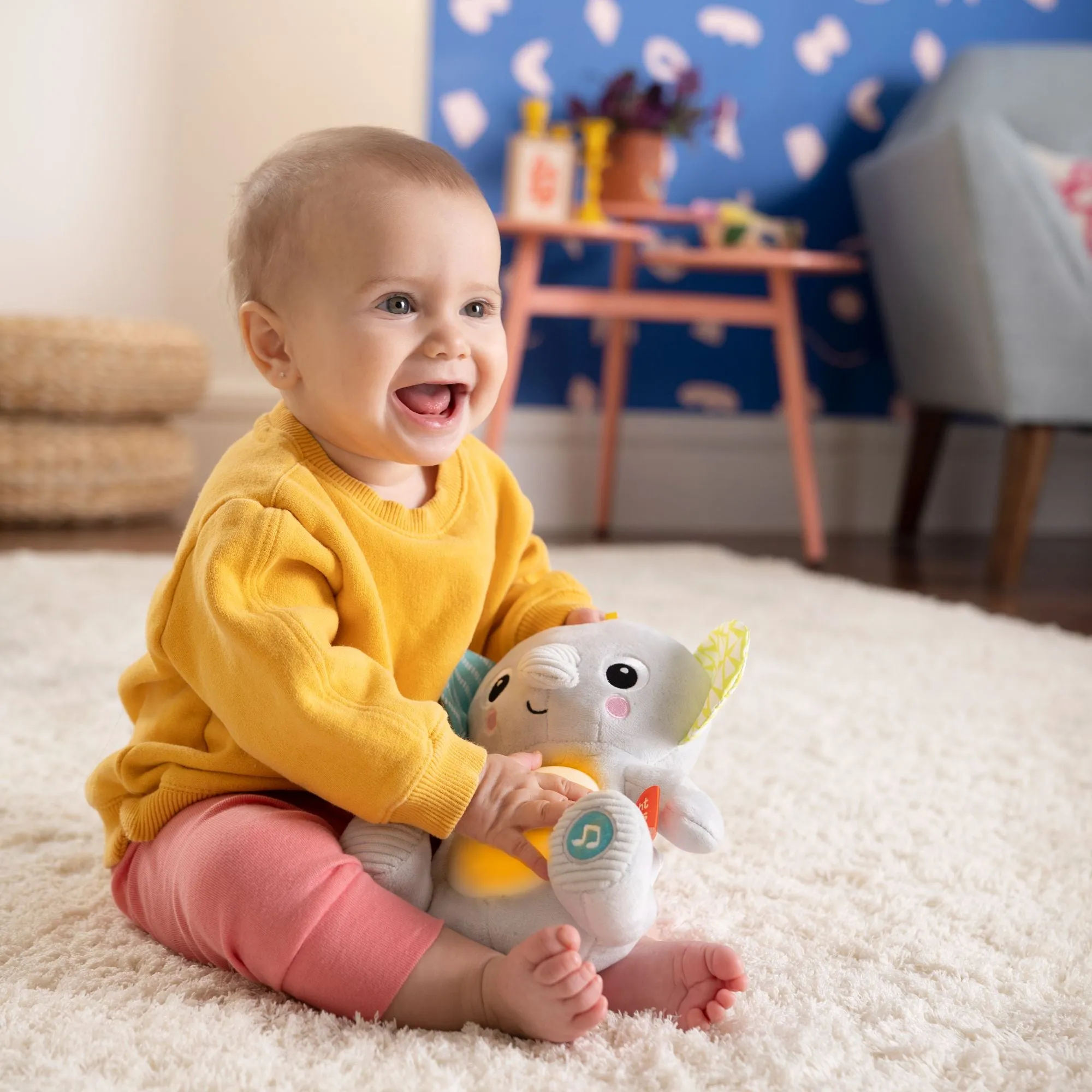 BRIGHT STARTS HUG-A-BYE BABY LIGHT AND SOUNDS ELEPHANT