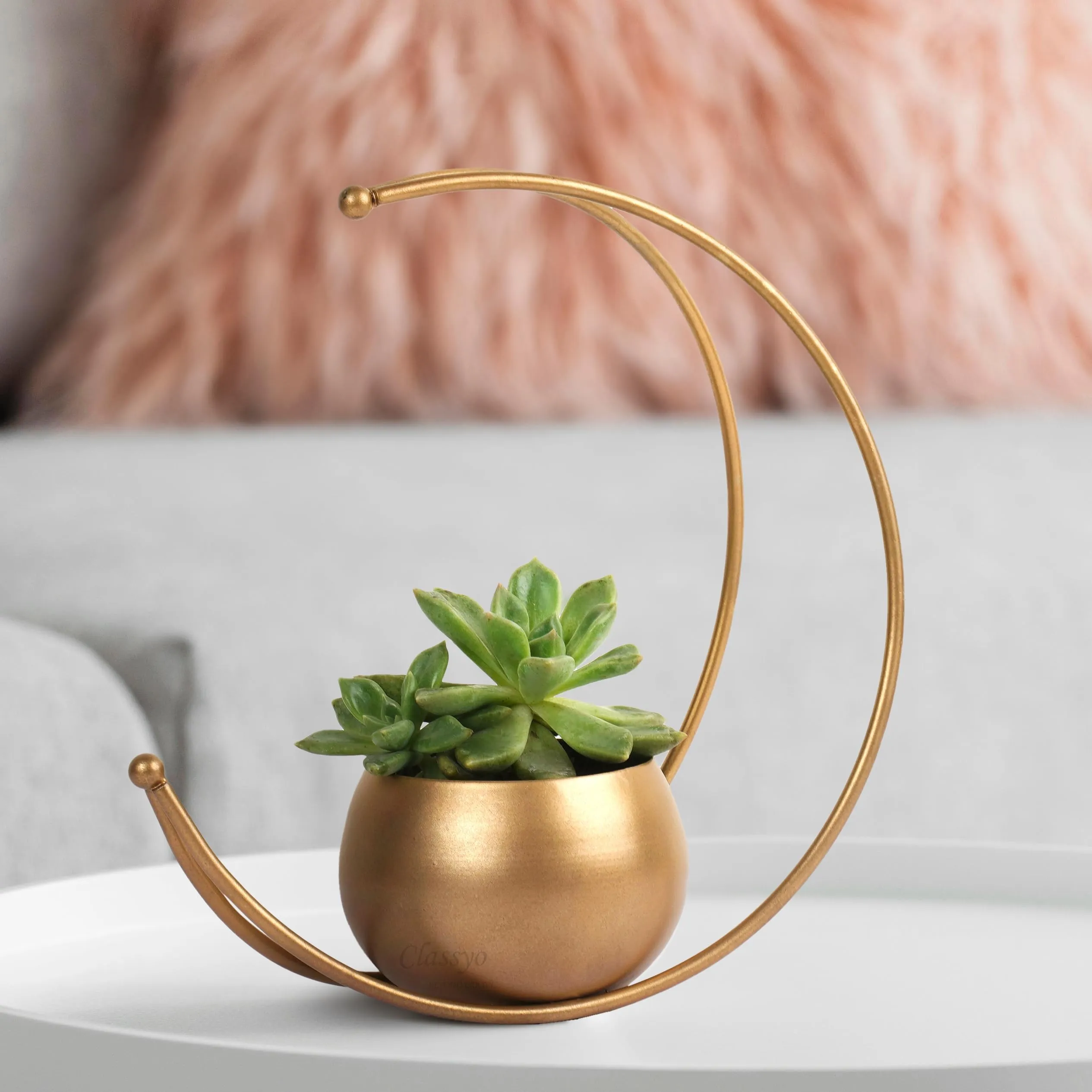 Classyo Geometric Decorative Metal Round Shape Flower Vase for Home Decoration, Centre Table Decoration Piece, Golden Vase for Home Decor, 9 Inch