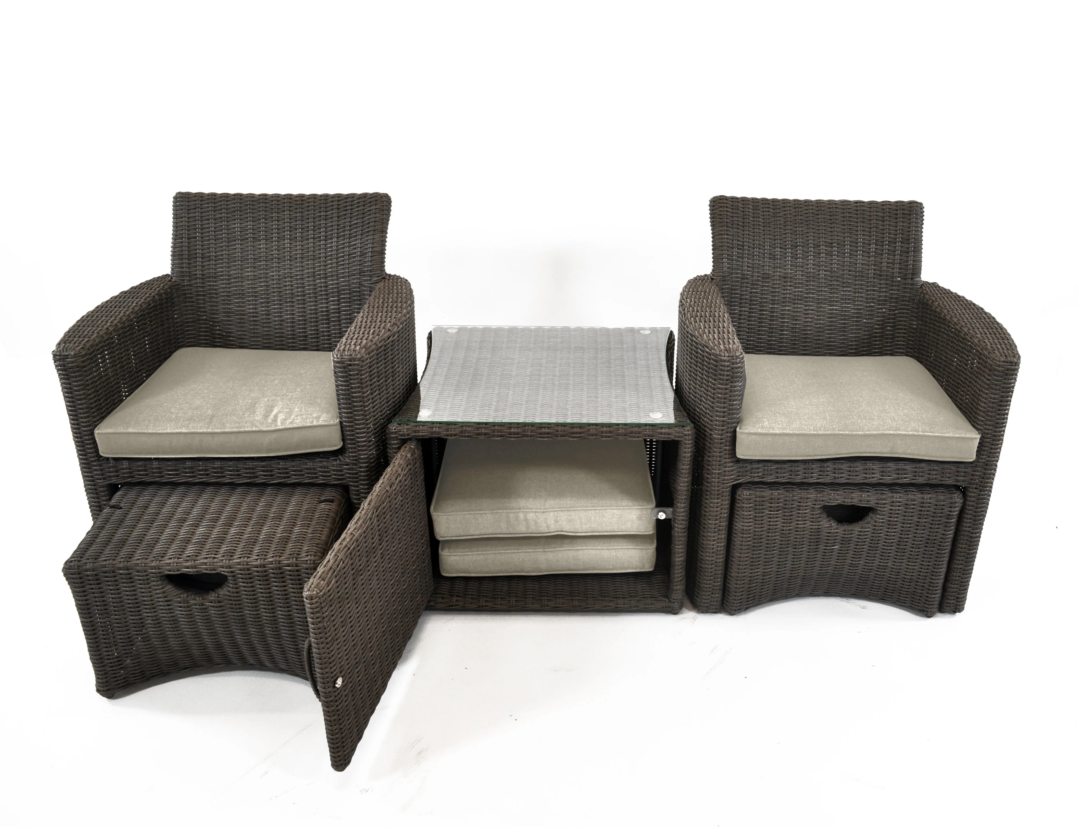 Cupido Wicker 2-Person Conversation Set With Cushions