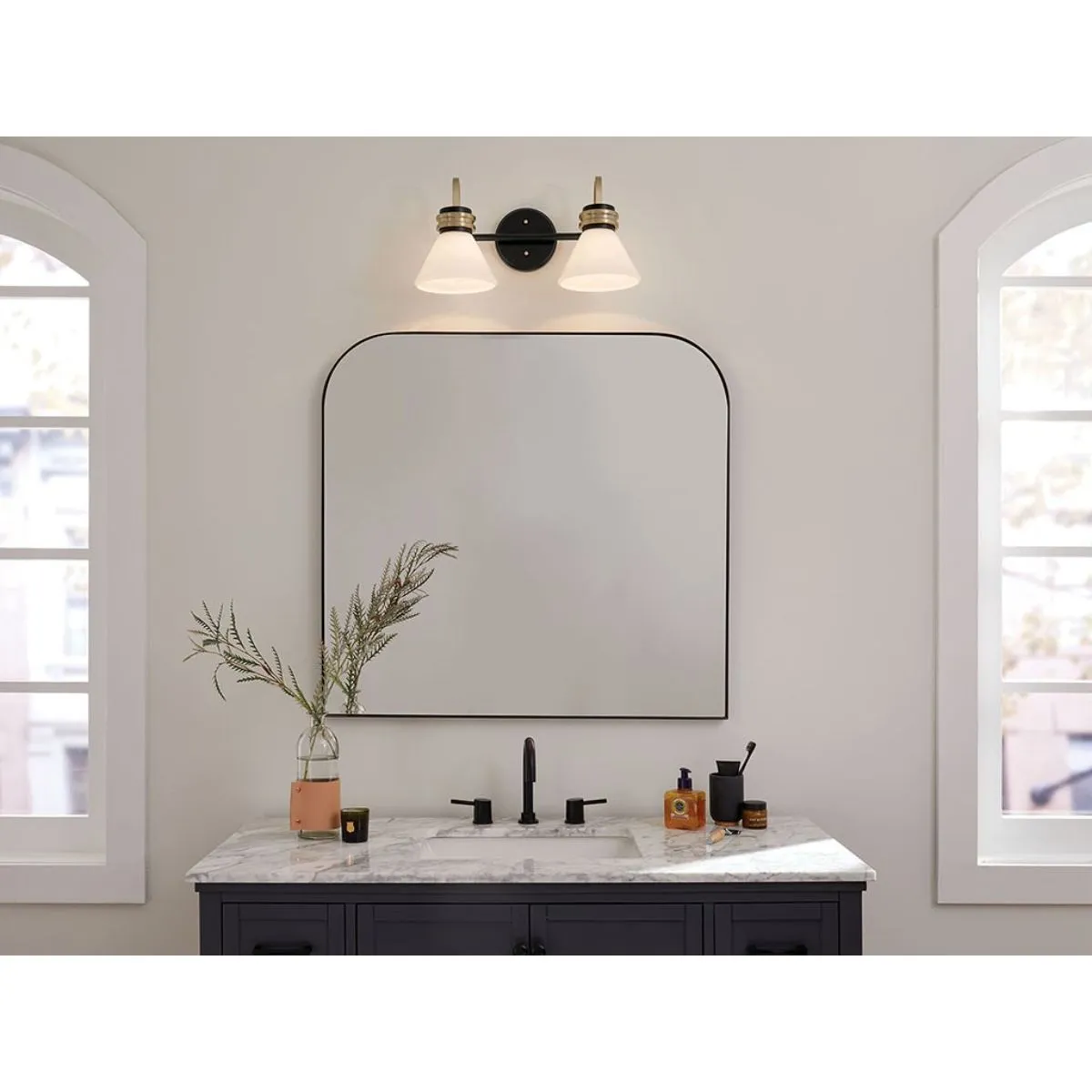 Farum 19 in. 2 Lights Vanity Light Black Finish