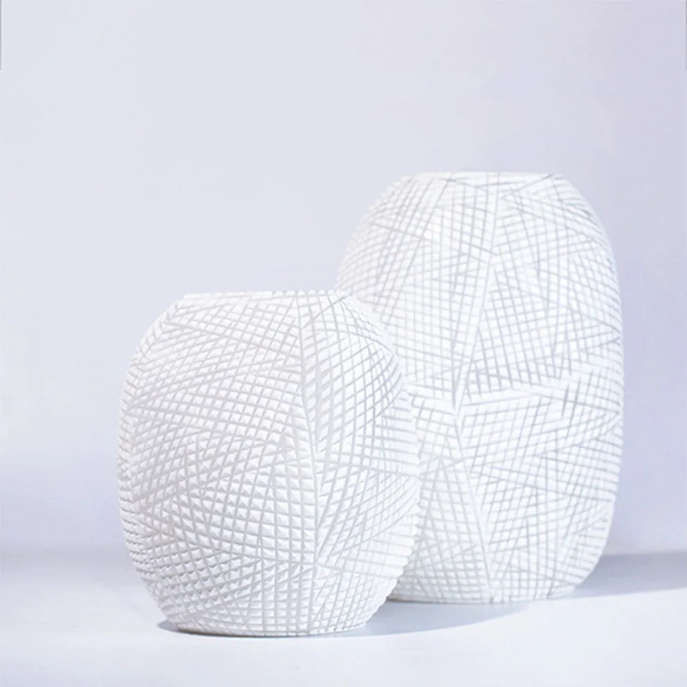 Guaxs | Opal Patara Vase