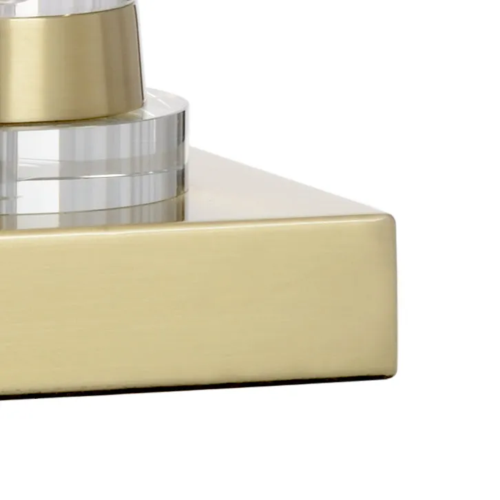 Hadley Lamp