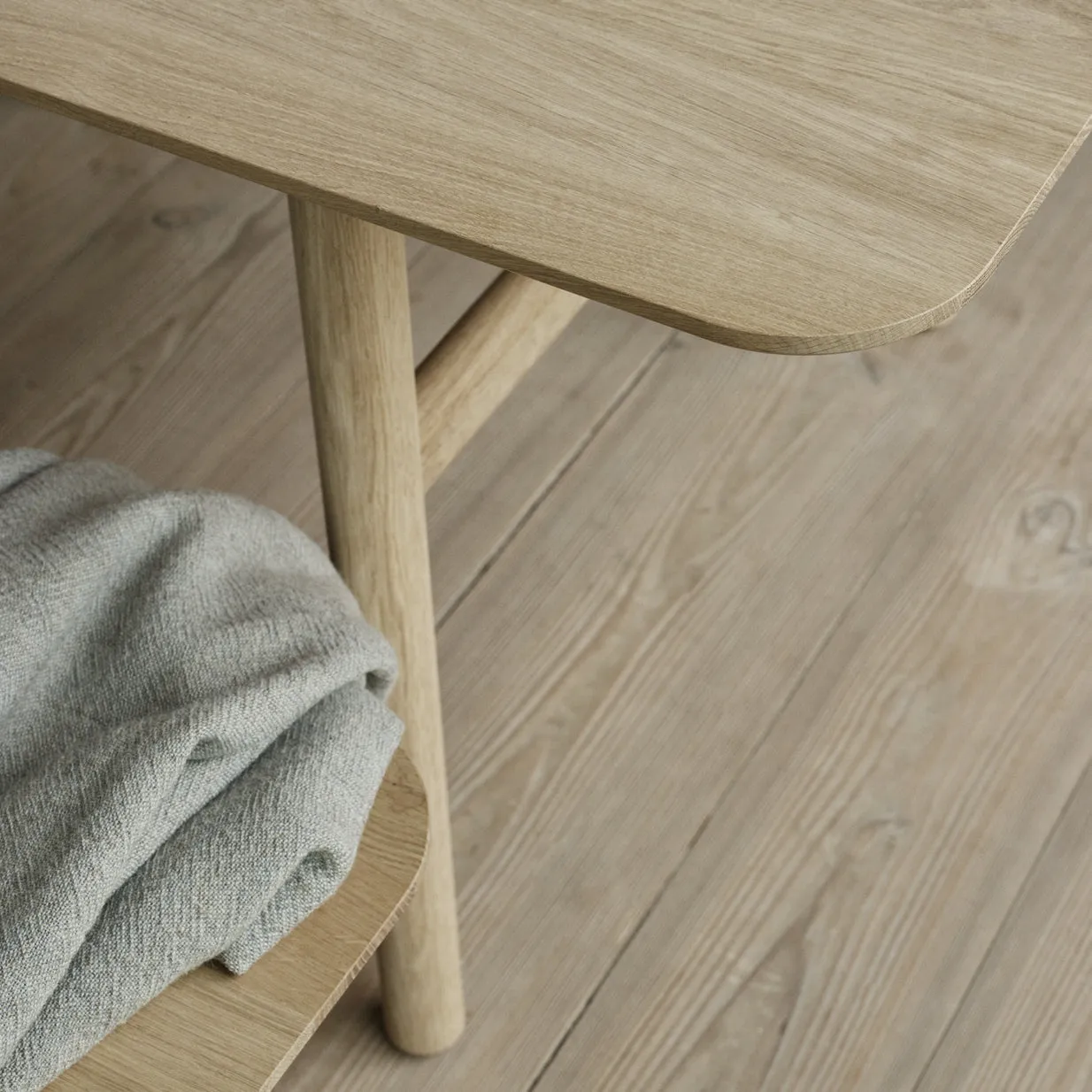 Hven Table