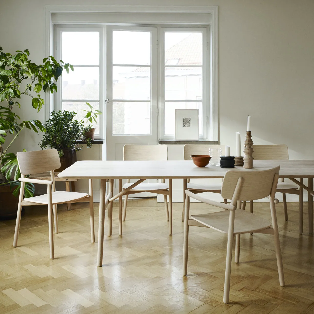Hven Table