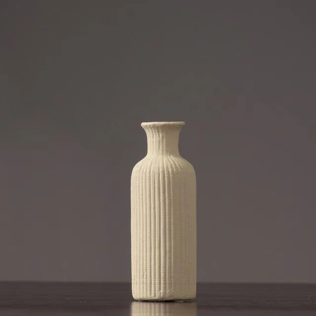 Isla Ceramic Vase