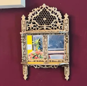 Kabina 6 : Fret work  mirror