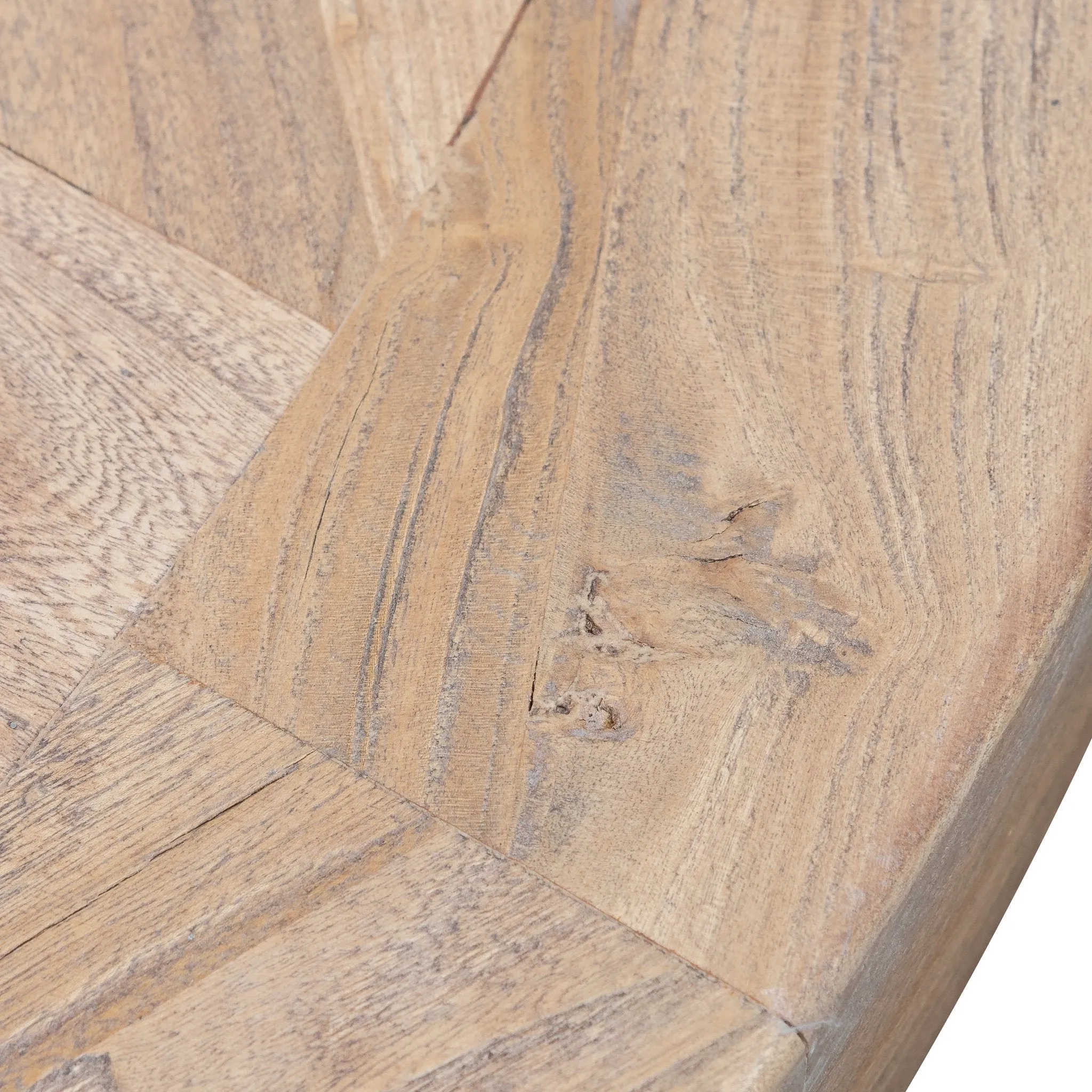 Kara Reclaimed 1.4m Round Dining Table - Natural Top and Black Base