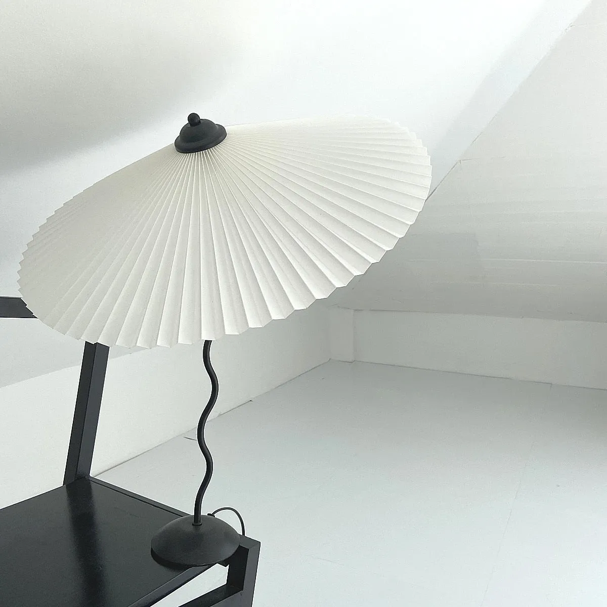 LaLa Pleated Umbrella Table Lamp