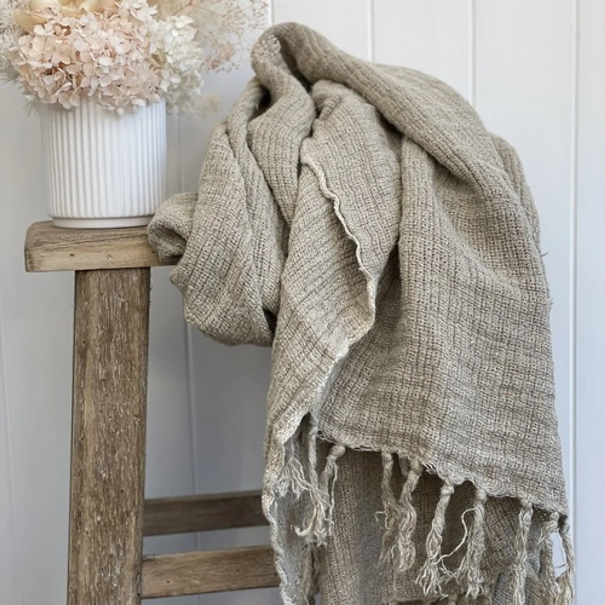 Mesh Stonewashed 100% Linen Throw | Natural