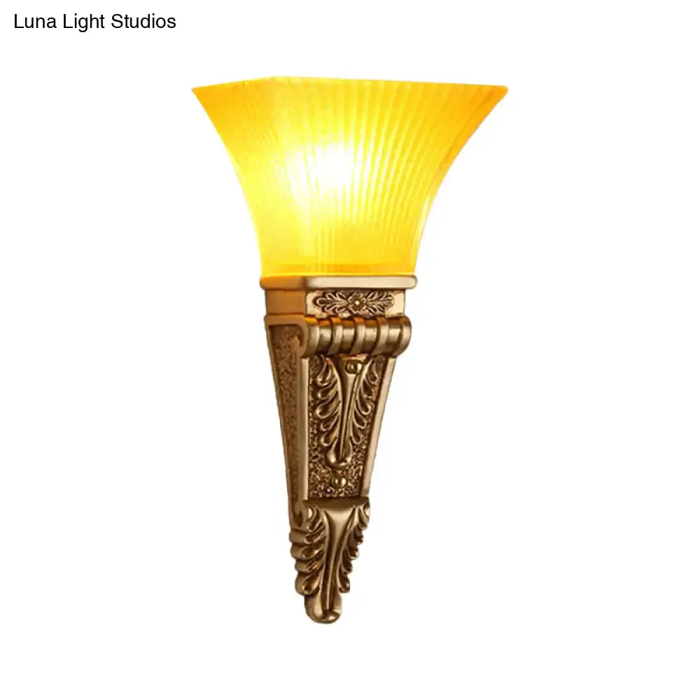 Modern Bell Wall Lighting - Yellow Glass and Resin Lamp in Gold/White for Foyer, 14"/19" W