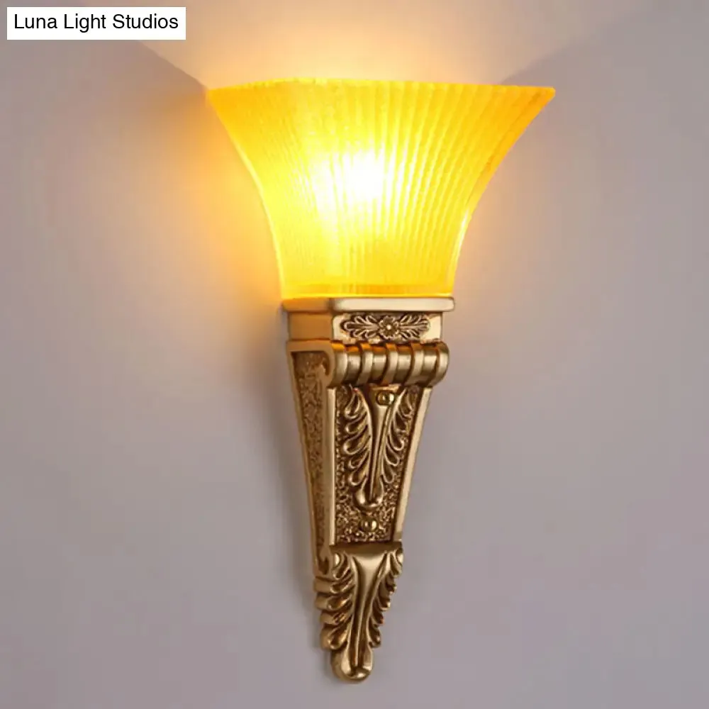 Modern Bell Wall Lighting - Yellow Glass and Resin Lamp in Gold/White for Foyer, 14"/19" W