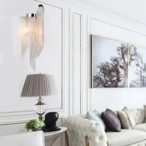 Modernist Aluminum Tassel Wall Sconce Light in Gold/Silver for Living Room