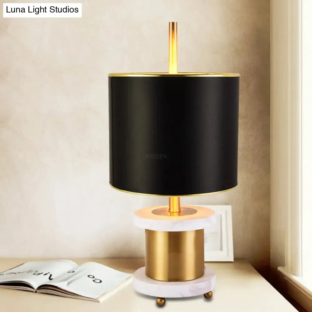 Nordic Black Metal Bedside Lamp - Stylish 1-Head Nightstand Light with Fabric Shade