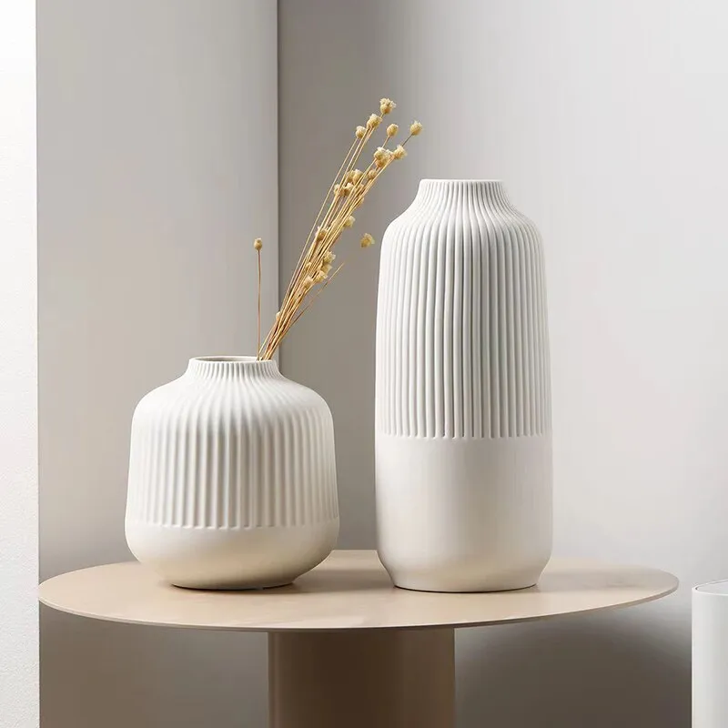 Nordic Small Caliber Insert Dried Flowers Decorative Ceramic Vases Modern Luxury Home Living Room Decoration Vases For Interior