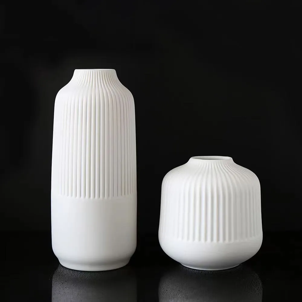 Nordic Small Caliber Insert Dried Flowers Decorative Ceramic Vases Modern Luxury Home Living Room Decoration Vases For Interior