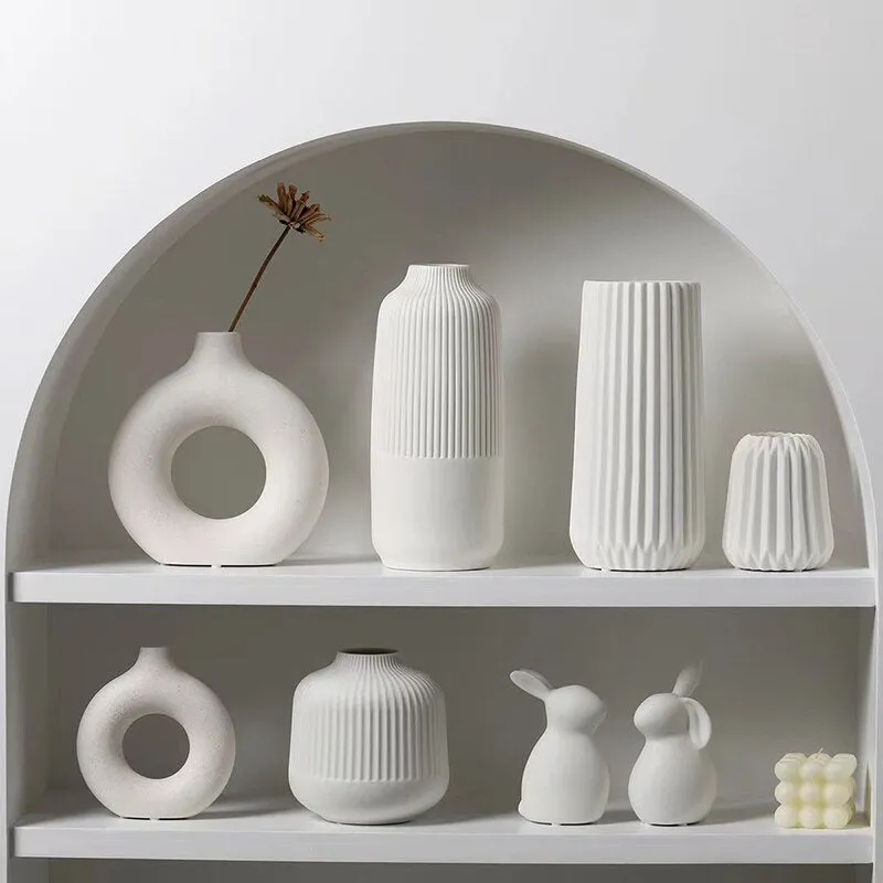 Nordic Small Caliber Insert Dried Flowers Decorative Ceramic Vases Modern Luxury Home Living Room Decoration Vases For Interior