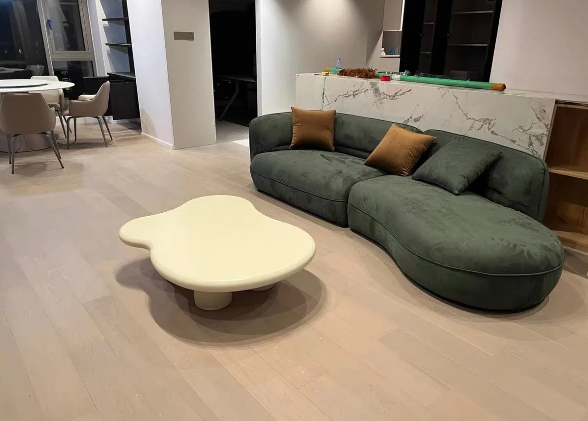 Nordin Scratch Resistant Curve Sofa