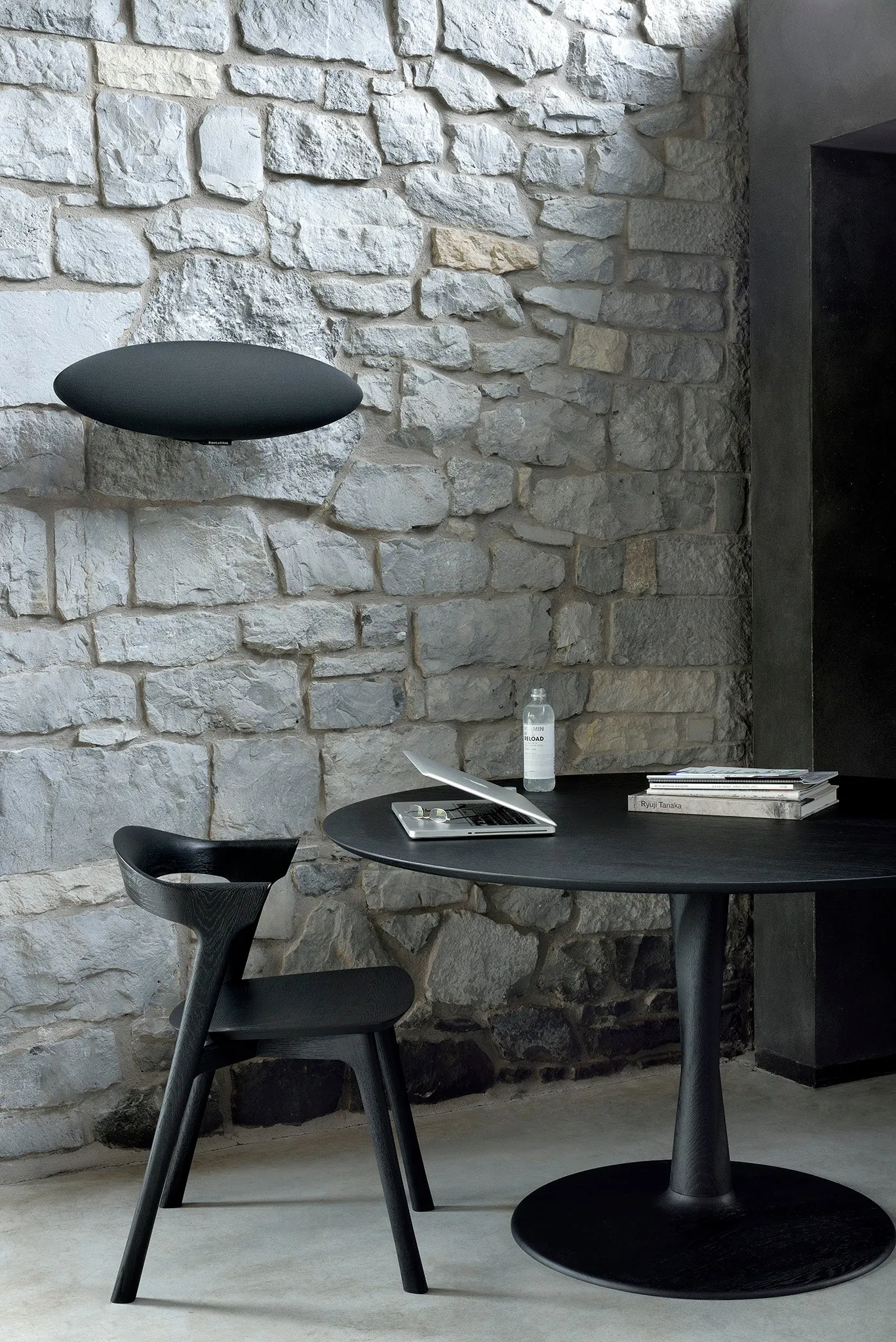 Oak Torsion Black Dining Table