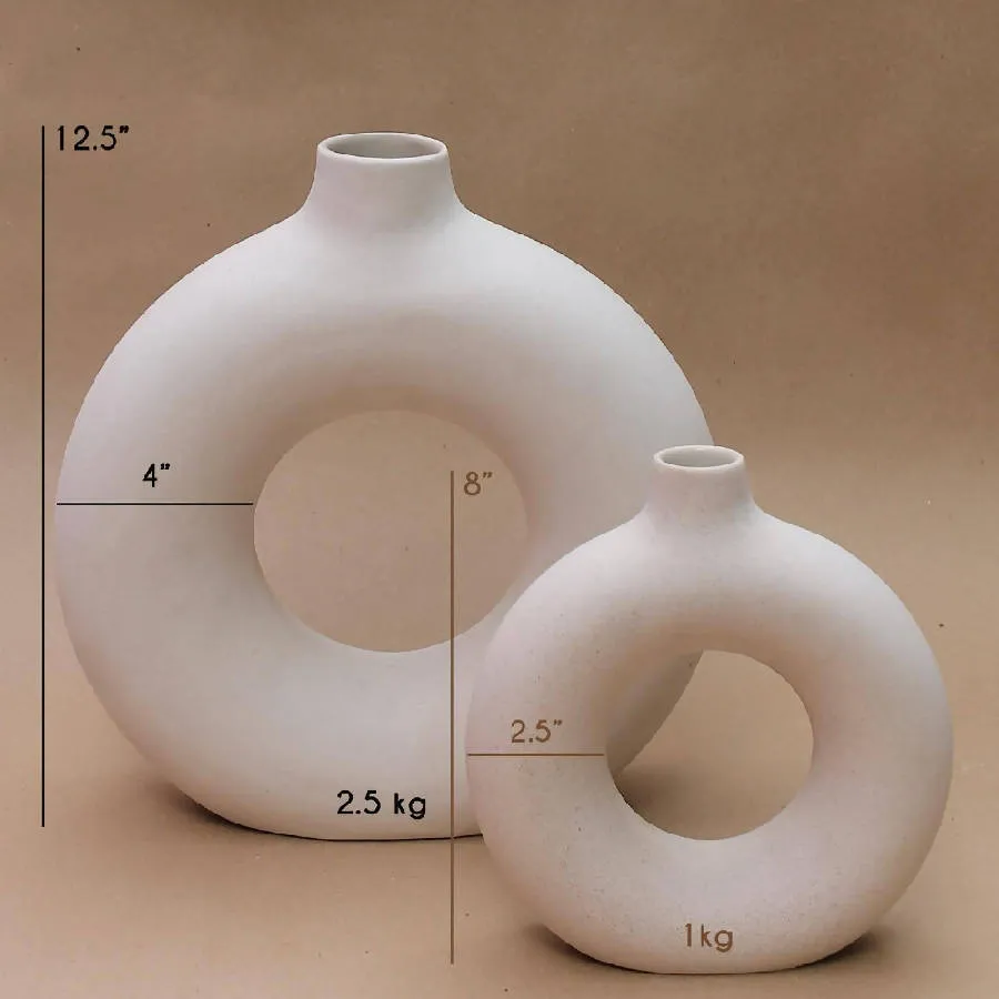 Osmos Studio Off-White Big Polo Vase | 100% Ceramic