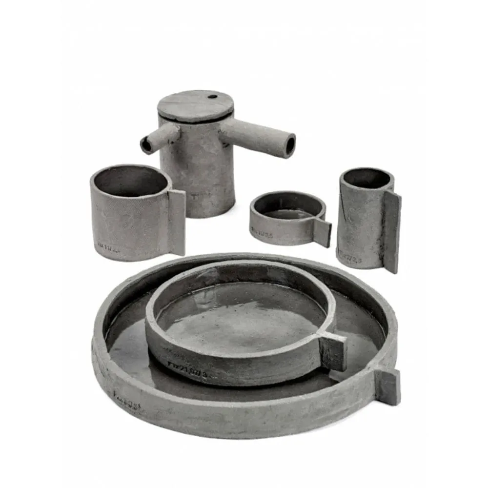 Serax FCK serving plate cement diam. 32 cm.