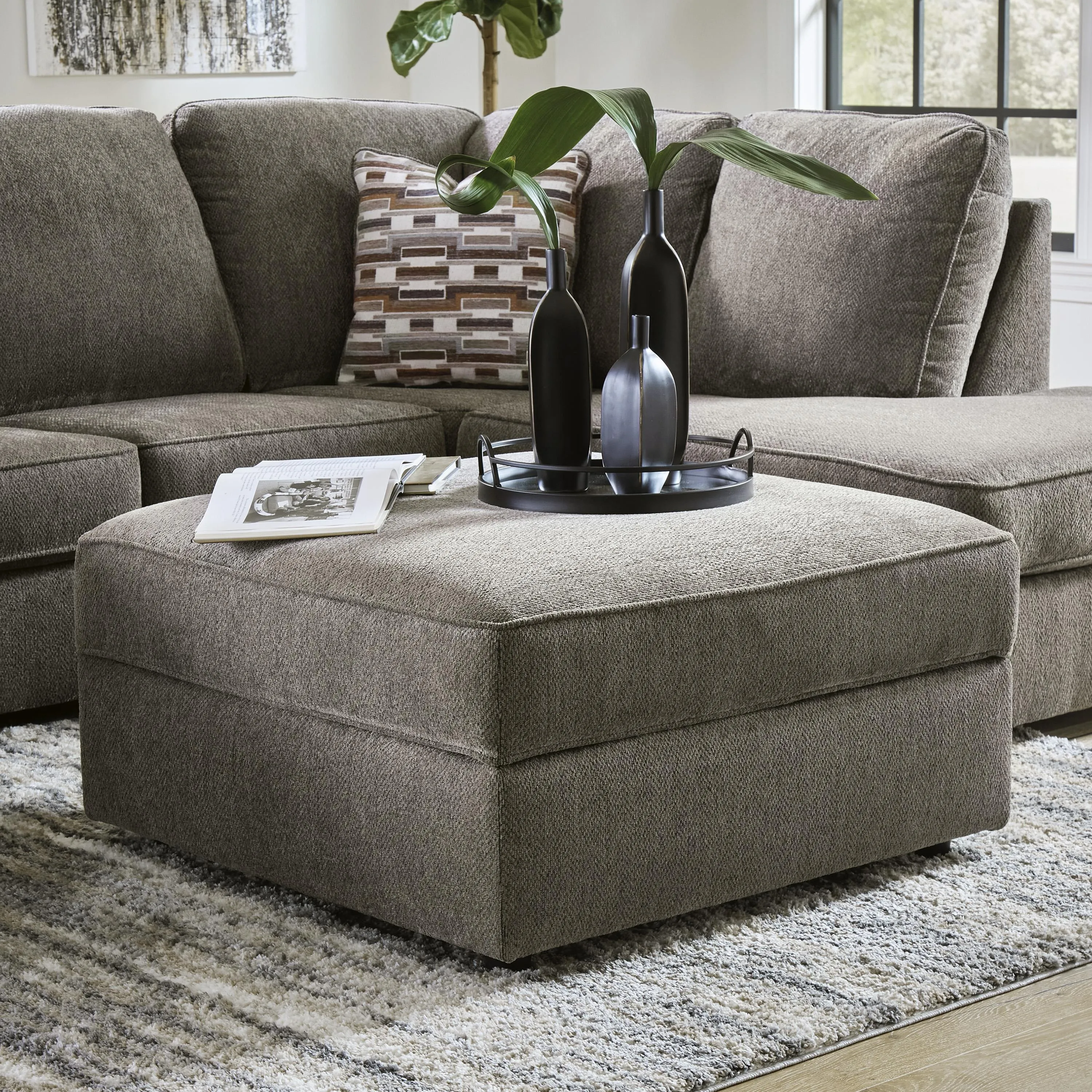 Signature Design by Ashley O'Phannon Fabric Storage Ottoman 2940211