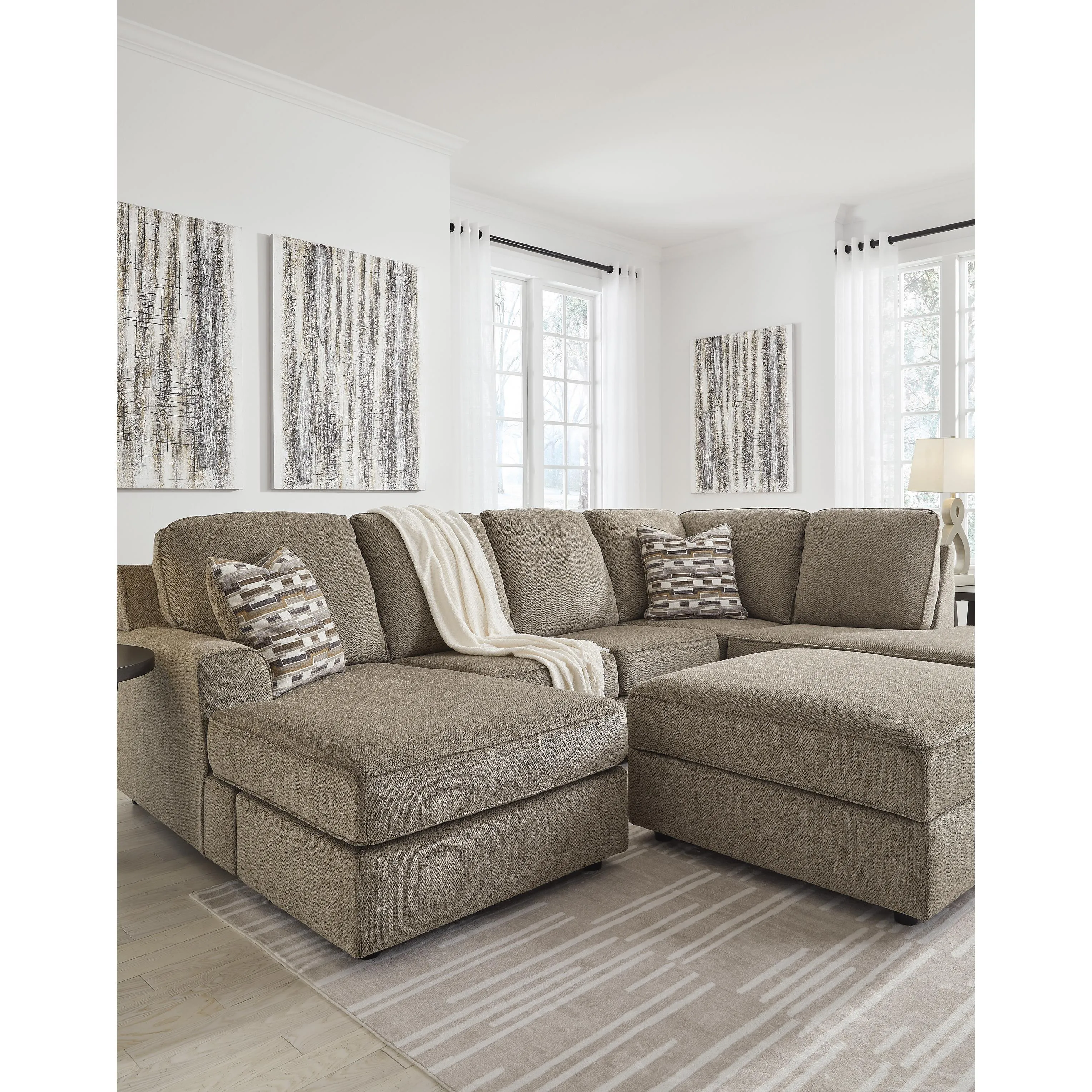 Signature Design by Ashley O'Phannon Fabric Storage Ottoman 2940311