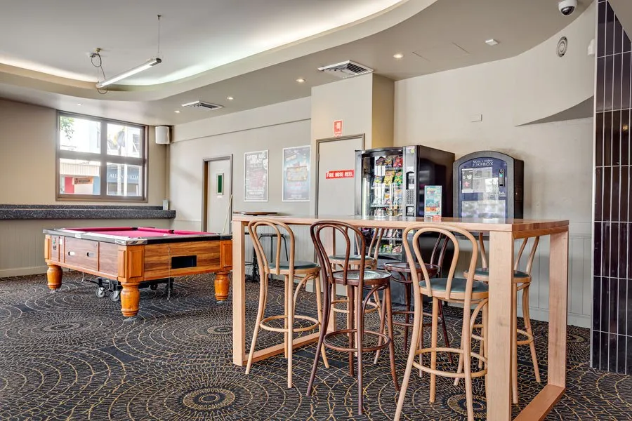 Skyline Timber Dry Bar