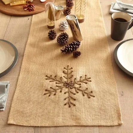 Snowflake Table Runner