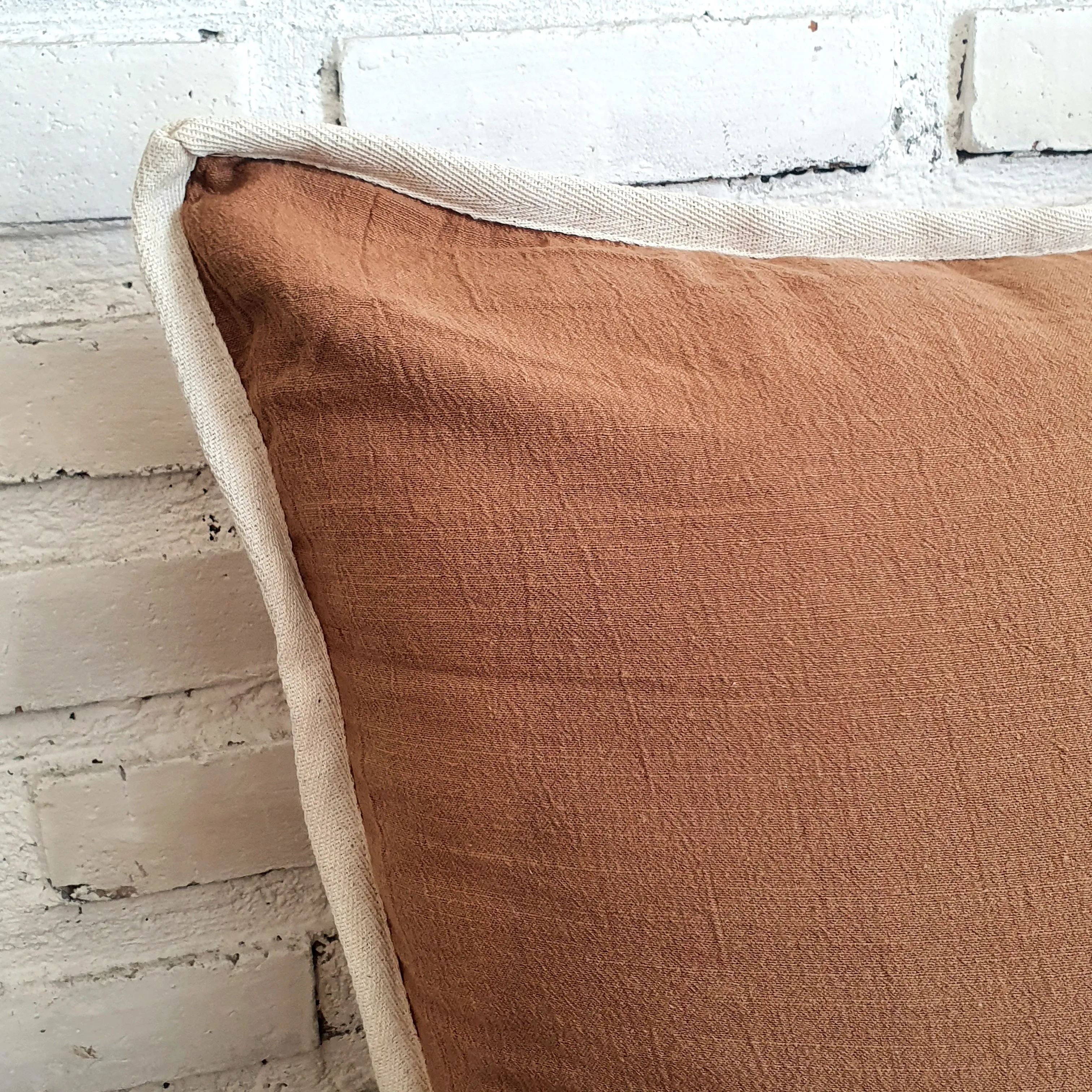 Soft Cotton Linen With Elegant Natural Edge Cushion