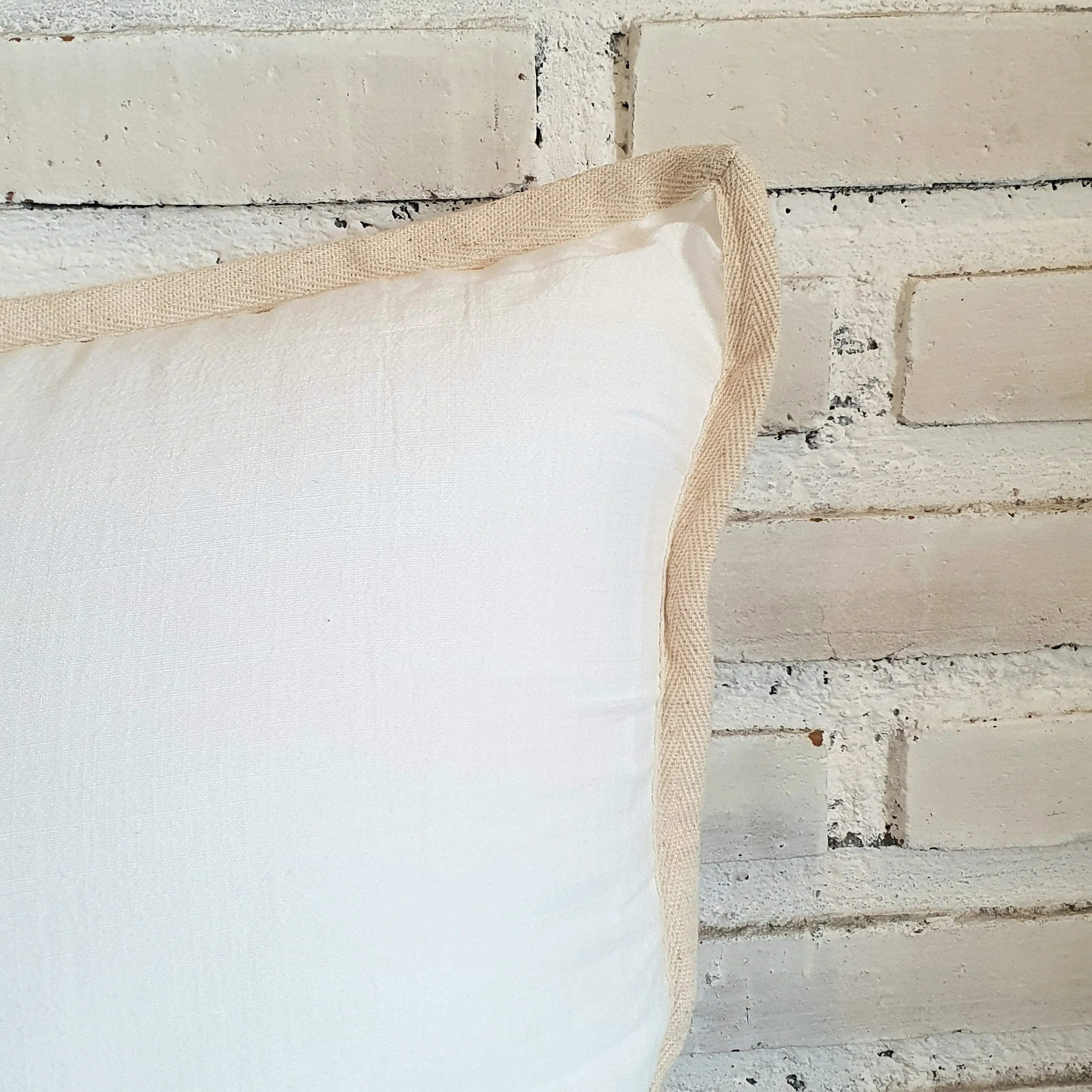 Soft Cotton Linen With Elegant Natural Edge Cushion