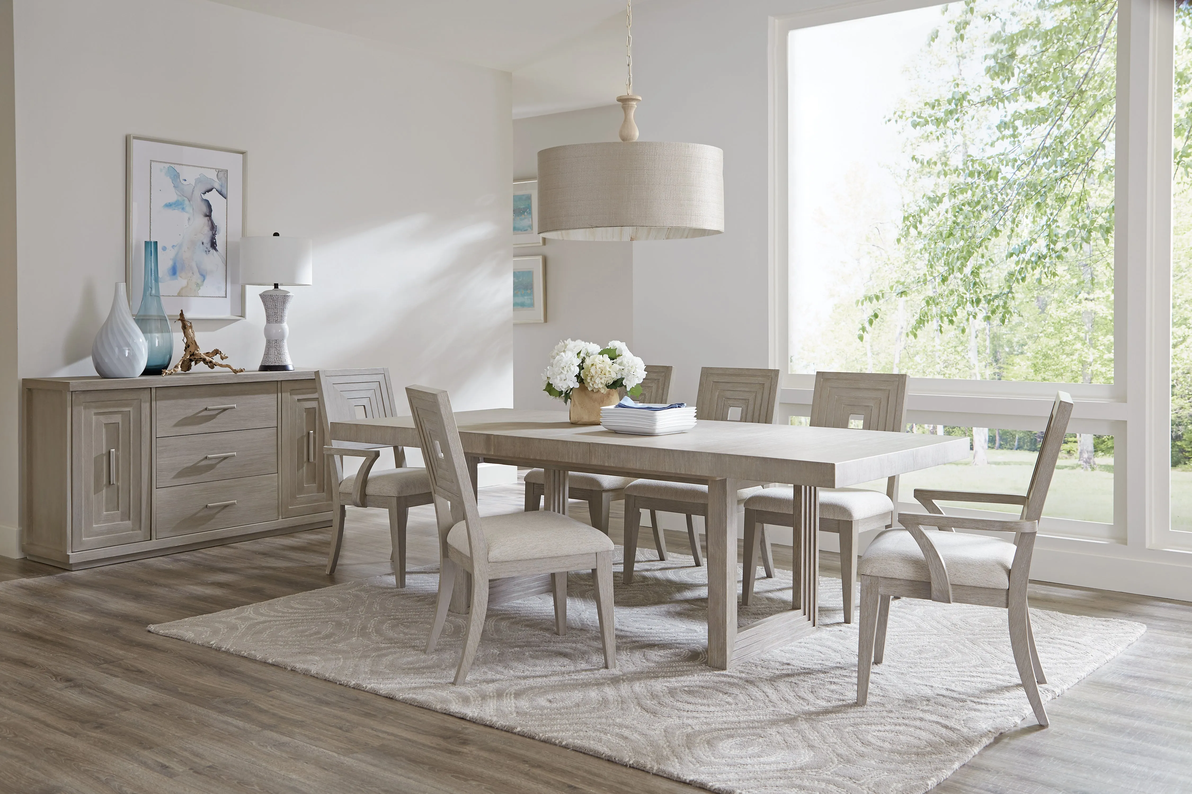 Stepstone Extendable (74-92") Rectangle Dining Table