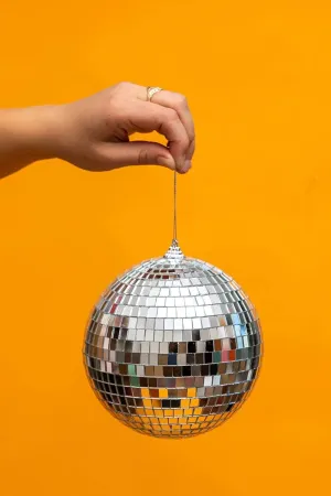 The Decor Affair 1 Pcs Disco Ball with Hanging Swivel,Mirror Ball (Multiple Sizes) (6 Inch).