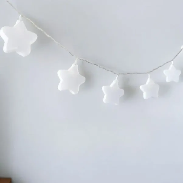 White Star Shaped LED String Lights 2.1M