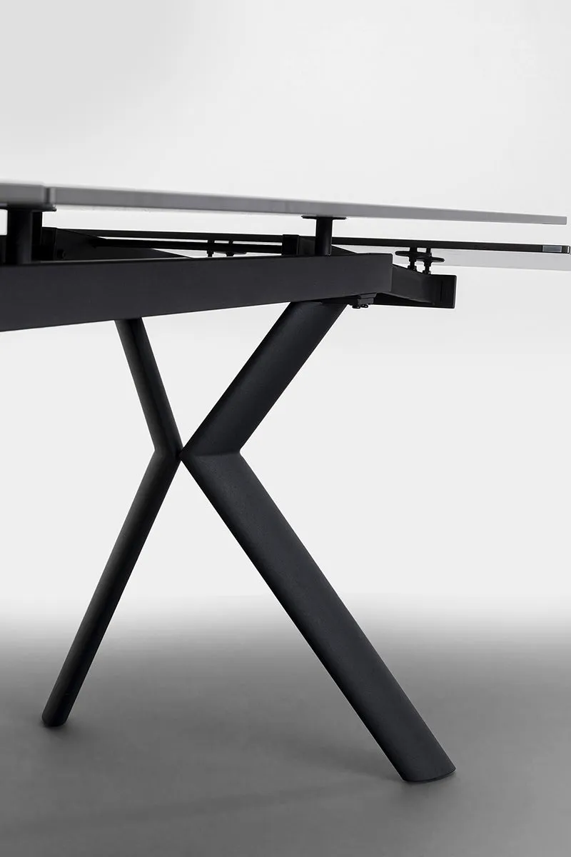 Xenia Extendable Table