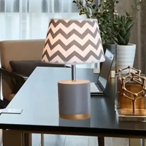 Zigzag Nordic Desk Light - Stylish Gray Study Lamp for Child's Bedroom